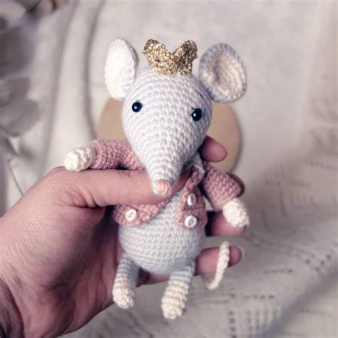 Christmas Mouse Amigurumi Free Pattern Amigurumi