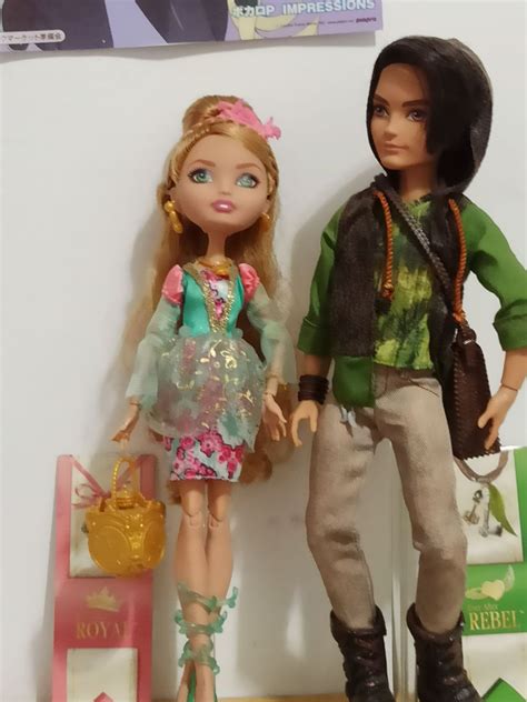 Ever After High Ashlyn Ella E Hunter Huntsman Brinquedo Mattel Nunca