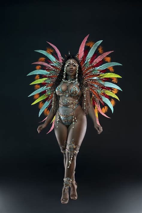 Pin By Xandhyful On Vestuarios Carnival Dancers Carribean Carnival