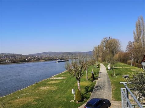 GREEN CAMPING AM RHEIN Braubach Jerman Ulasan Bumi Perkemahan