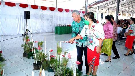 Perayaan Natal W KI Sinode GMIM Bupati Minsel Franky Wongkar Sorot