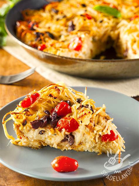 Torta Di Spaghetti Alle Olive E Pomodori Spadellandia It