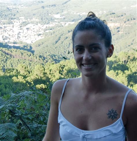 Mariam Sexy Friend In Bikini And Pookies Photo X Vid