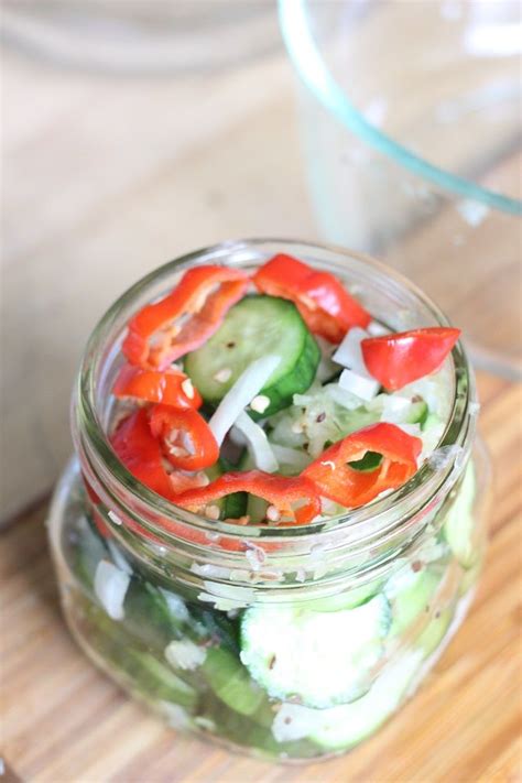 Spicy Garlic Dill Pickles Veggie Recipes Refrigerator Pickles