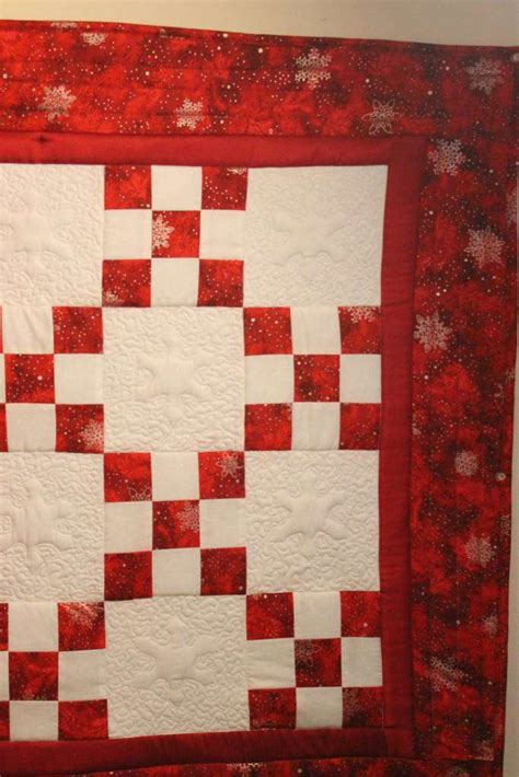 Christmas Nine Patch Quilt Alberta Quilter