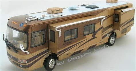 Holiday Rambler Endeavor Motorhome Diecast Model Miniature Rv Camper