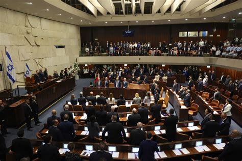 Israel Swears In New Parliament The Most Right Wing In History Los