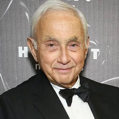 Les Wexner Net Worth, Age, Family & Biography