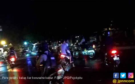 Sahur Polisi Kejar Kejaran Dengan Pembalap Liar Yang Sabar Ya Pak