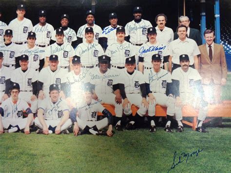 Lot Detail - 1984 Detroit Tigers Team Signed Poster