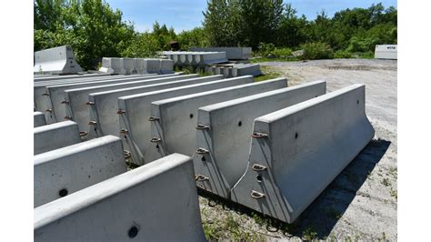 Jersey Barriers Weed Precast