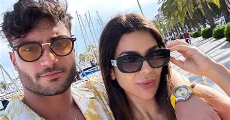 Love Islands Ekin Su Goes Braless And Flashes Her Abs In Stunning Date