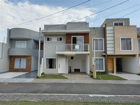 RESIDÊNCIA EM CONDOMÍNIO em CURITIBA PR no bairro Campo Comprido