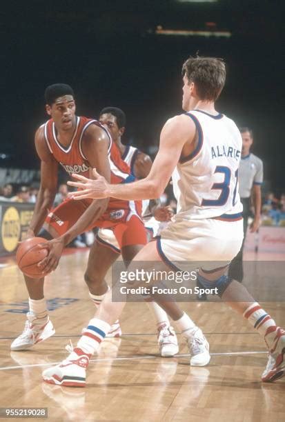 Charles Smith Basketball Photos and Premium High Res Pictures - Getty Images