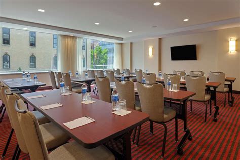 HYATT PLACE CHICAGO/RIVER NORTH CHICAGO - MAGNIFICENT MILE - RATES FROM