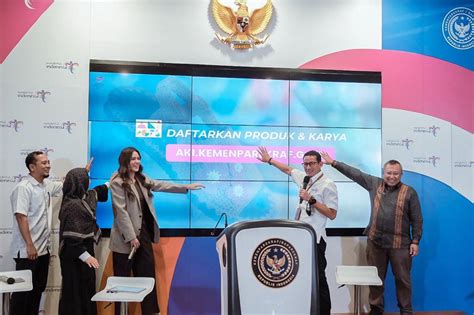 Luncurkan AKI 2023 Sandiaga Uno Targetkan 10 Ribu Pendaftar Pelaku