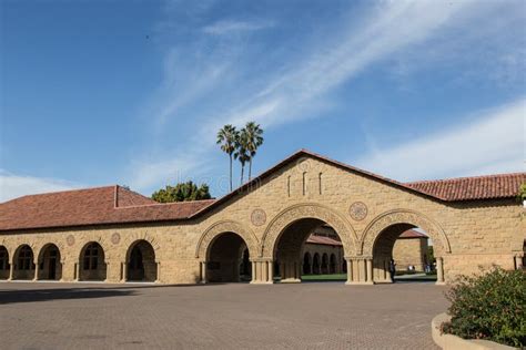 Universidad De Stanford Foto Editorial Imagen De Prestigio 18945096