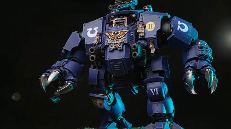 New Warhammer 40k Space Marine dreadnought just wants to hug