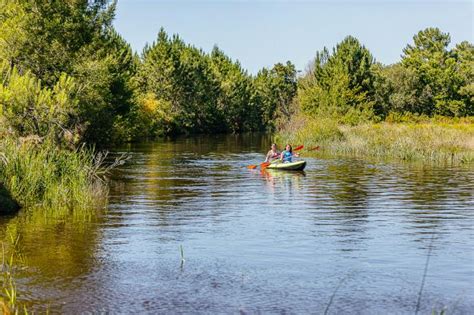 Canoë kayak et paddle sur le canal des étangs du Porge Le Porge