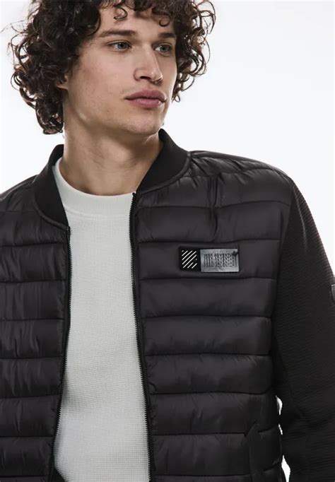 Street One Veste Mi Saison Dans Un M Lange De Mati Res Pour Hommes En