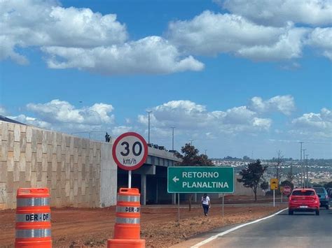 Ibaneis inaugura viaduto na entrada de Sobradinho Metrópoles