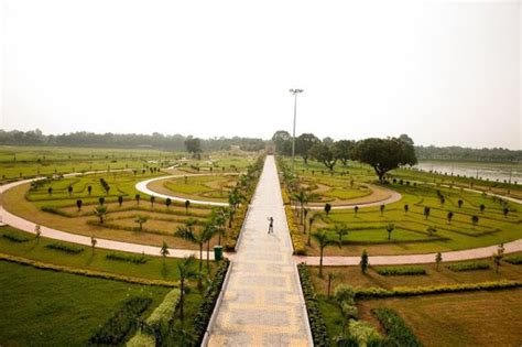 Motijheel Park, Motijheel Road, Lalbagh, Dist Murshidabad, Matijhil, West Bengal 742149, India ...