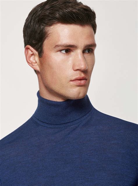 Turtleneck In Pure Merino Wool