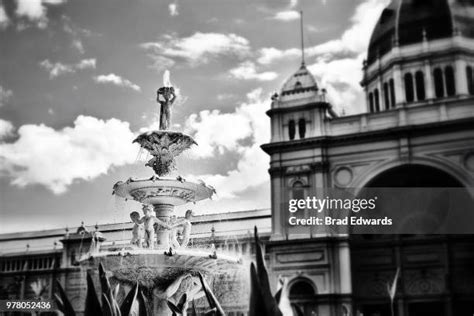 29 Fountain Carlton Gardens Stock Photos, High-Res Pictures, and Images - Getty Images