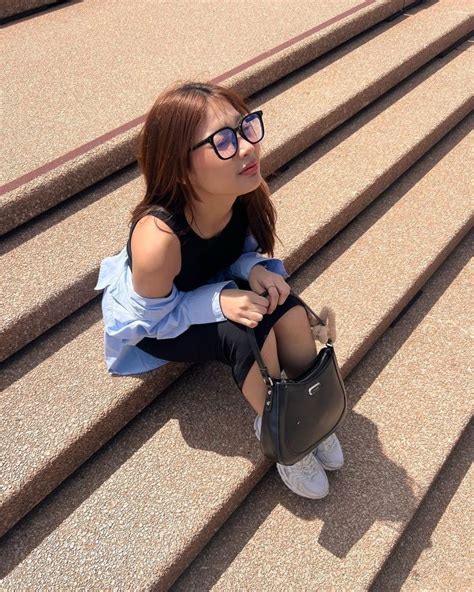 Pin By Biancekemich On Bini Pretty Brunette Tiktok Style Filipina Women