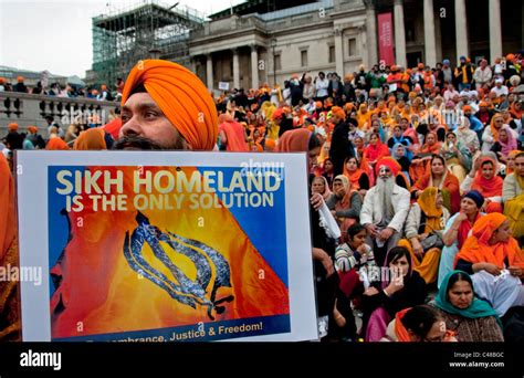 25000 Sikhs Marched To Trafalgar Square Commemorating The 1984 Massacre At The Golden Temple In