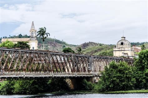 Vista Da Hist Rica Ponte De Ferro Domo Pedro Ii Foto Premium