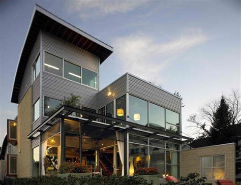 15 Homes with Industrial Exterior Designs | Home Design Lover