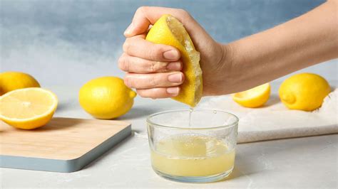 Science Explains 11 Benefits Of Drinking Lemon Water Every Day Lemon