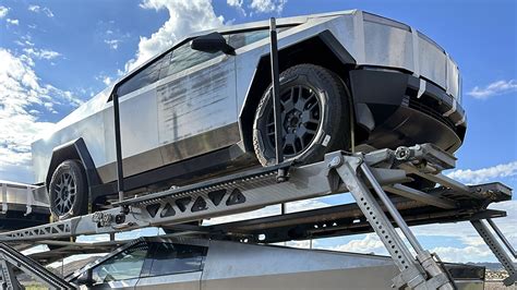 Zelf Rijdende Cybertruck Kan Nog Wel Even Duren En Elon Musk Onthult