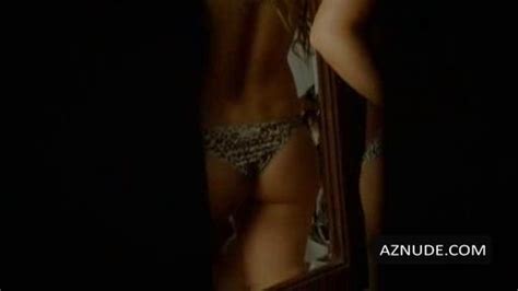 HISTORIA DE AMOR NUDE SCENES AZNude