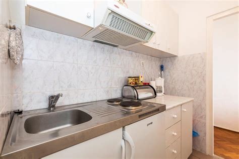 Apartman Studio S Pogledom Na More Nju Kalo Turizam