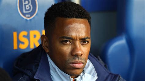 Condamn En Italie Pour Viol Robinho Va Purger Sa Peine Au Br Sil