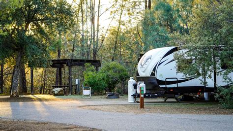 Horseshoe Bend Camping & Recreation | Discover Yosemite National Park