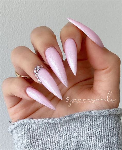 Most Popular Nail Shapes Pick The Best Nail Shape For Your Fingers