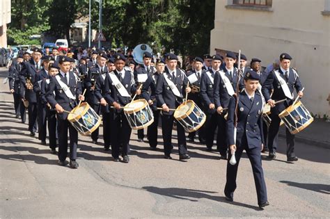 VIDEO Quand la fanfare du Lycée Militaire reprend Fireworks de Katy