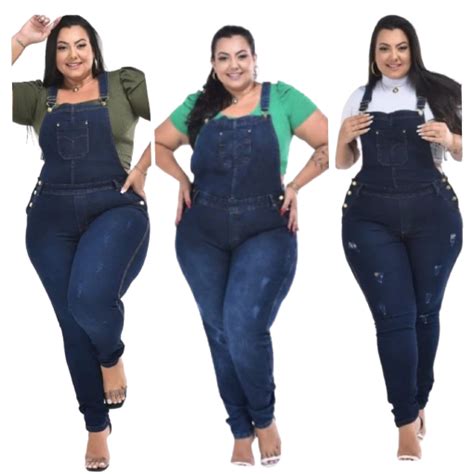 Macacão jeans Feminino Plus Size jardineira modela Bumbum Jeans Premium