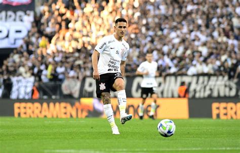 Matías Rojas Amenaza Con Rescindir Su Contrato Con Corinthians El Gráfico