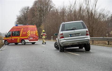 Freilassing Schwerer Verkehrsunfall Auf B20 Einsatzfotos Von