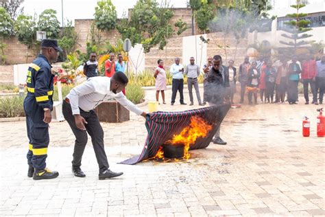 Rwanda National Police On Twitter Polisi Yu Rwanda Ishami Rishinzwe