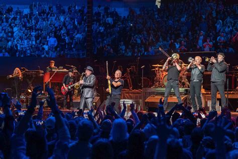 Bruce Springsteen and The E Street Band Announce 2023 International ...