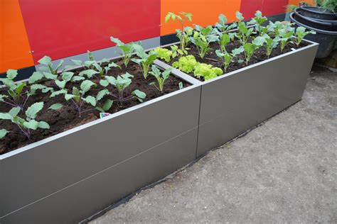 Hochbeet Urban Gardening aus Metall für jeden Garten Terasse