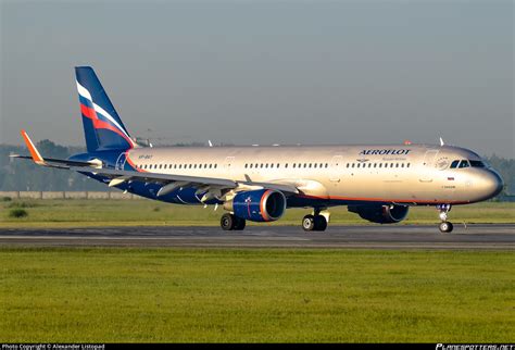 VP BAY Aeroflot Russian Airlines Airbus A321 211 WL Photo By