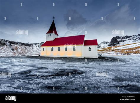 Reykjavik Iceland Church Red Hi Res Stock Photography And Images Alamy