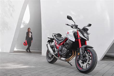 Honda Cb Hornet Revealed With Impressive Specs