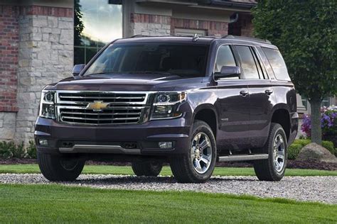 2017 Nissan Armada Vs 2017 Chevrolet Tahoe Which Is Better Autotrader